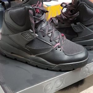 Jordan black n hot pink